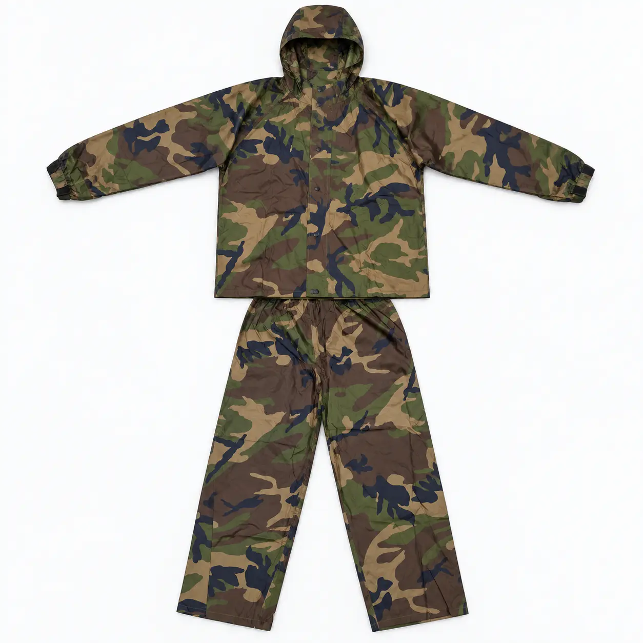 Conjunto Impermeable Camuflado Chaqueta con Capucha + Pantalón